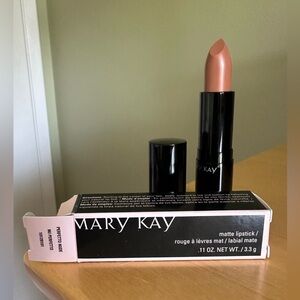 Mary Kay Matte Lipstick - Perfetto Nude